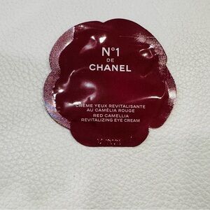 CHANEL No. 1 Red Camellia Eye Cream Sample